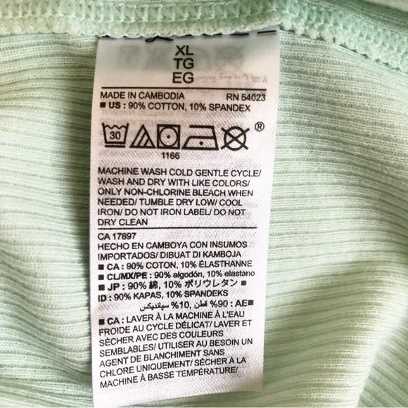 Old Navy Fitted Tank Top - Picture 5 of 5